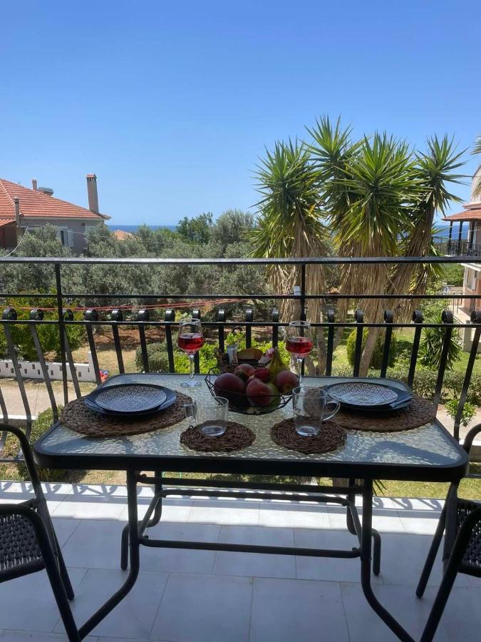ארגוסטולי Lemon Tree Apartments B C מראה חיצוני תמונה