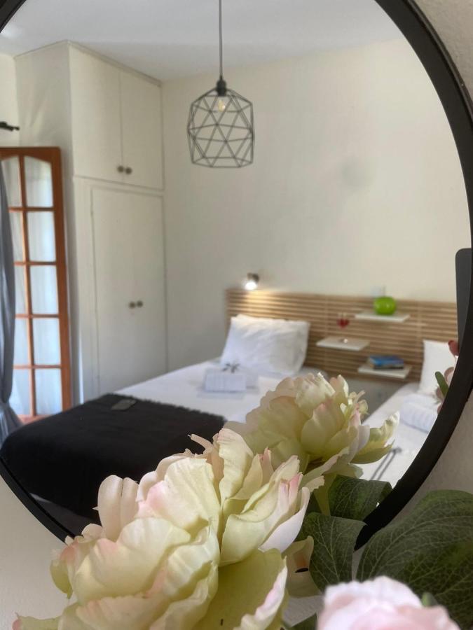 ארגוסטולי Lemon Tree Apartments B C מראה חיצוני תמונה